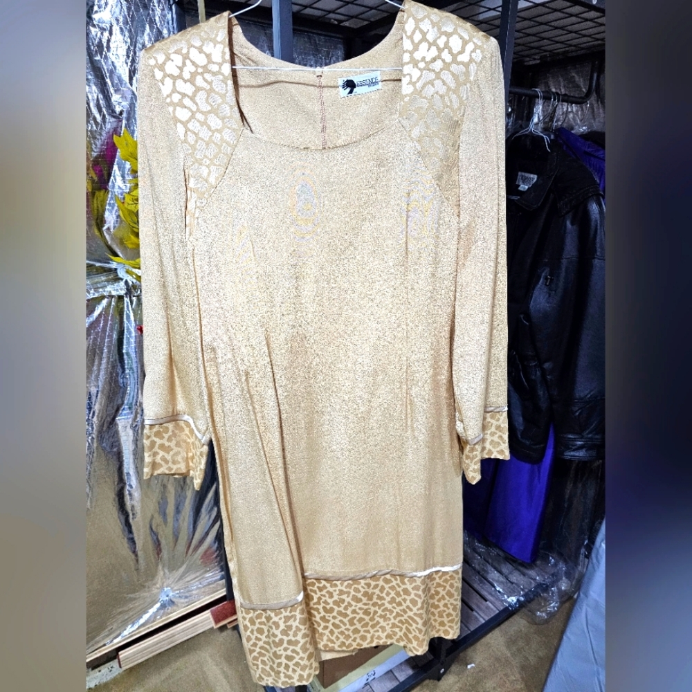 Long Sleeve dress/tunic with leopard print design